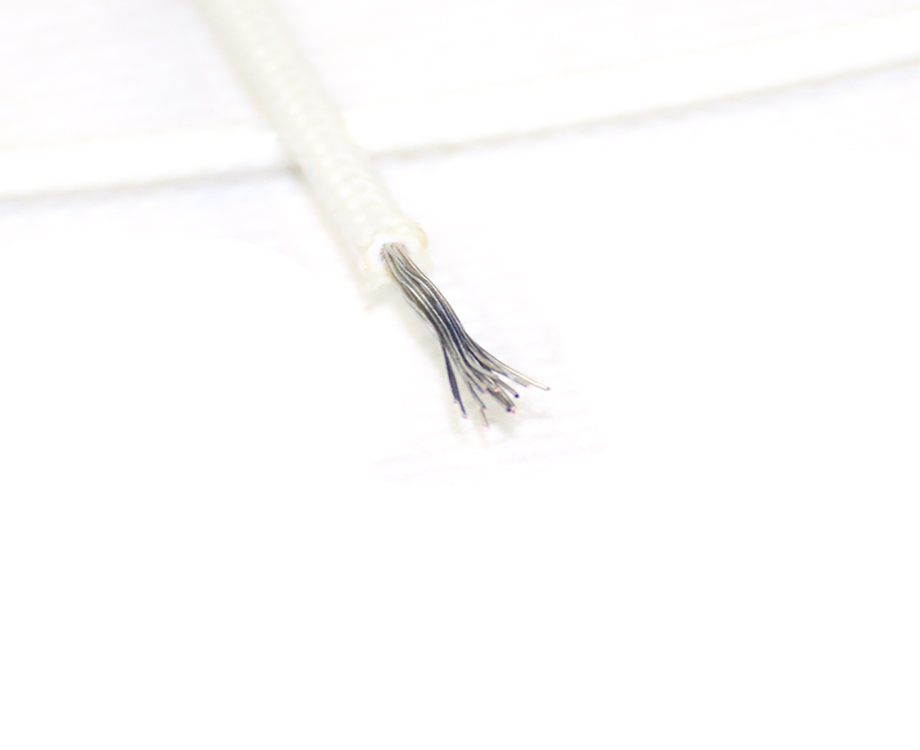 1-200PQ002595W 0.5mm2 Silicone Fiberglass Braided Copper Wire 20 awg 1